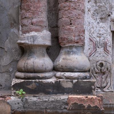 18 Details Of The Decorative Pedestal Of Columns At The Extended Wing 1