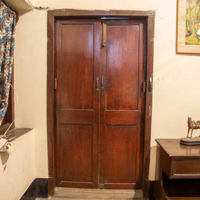 Double Swing Door For Interior Spaces