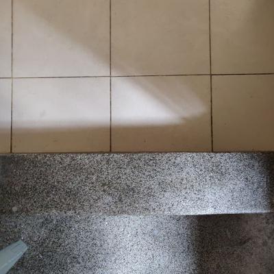 Extended Floor Decorated With Tiles For Kitchen