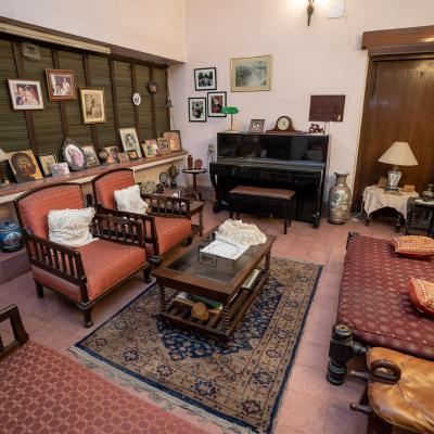 The Living Room Of The House Adorned With Old Furnitures6