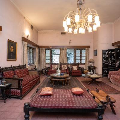 The Living Room Of The House Adorned With Old Furnitures3